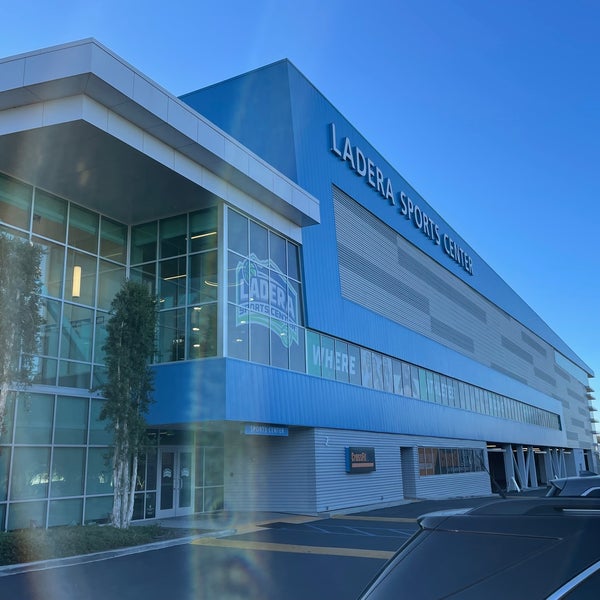 Спорт центр приморский