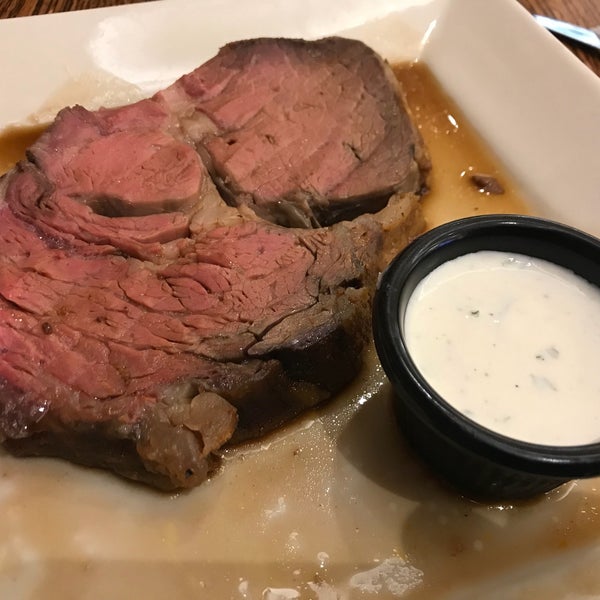 Photo taken at Lawry&#39;s Carvery by CJ Y. on 7/31/2018