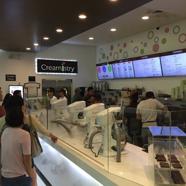 Photo taken at Creamistry by CJ Y. on 9/14/2015