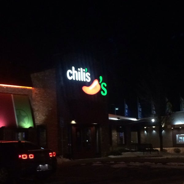 Photo taken at Chili&#39;s Grill &amp; Bar by Shaimaa F. on 3/4/2014