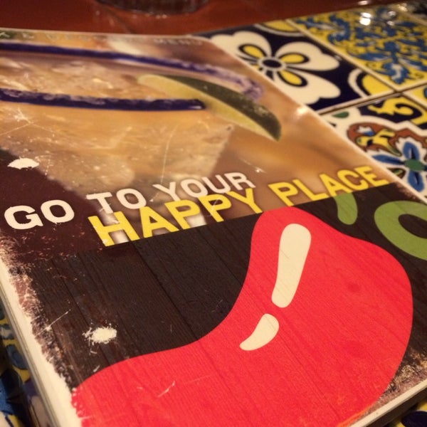 Photo taken at Chili&#39;s Grill &amp; Bar by Shaimaa F. on 2/8/2014