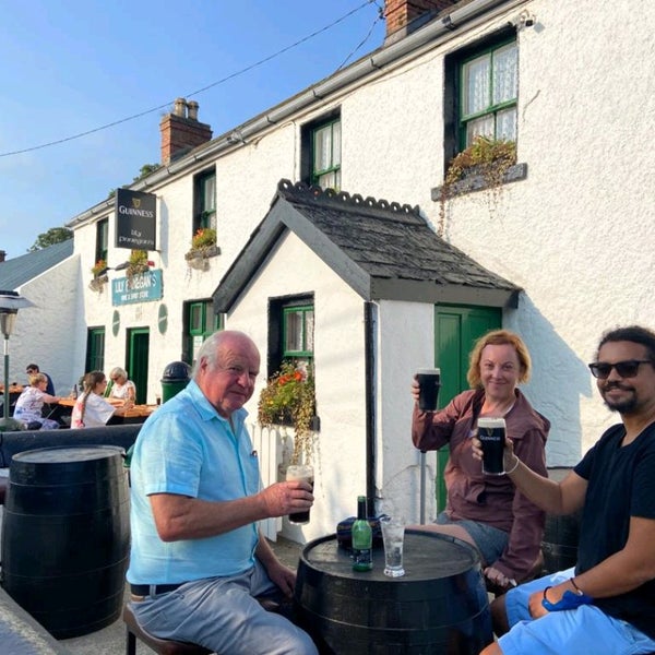 Lily Finnegans Pub Whitestown