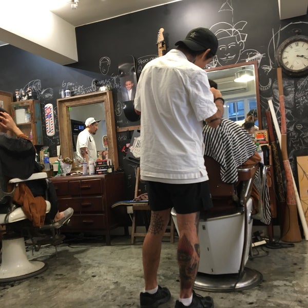 8/21/2017에 Iain F.님이 Hair House Barbershop by Adam Chan에서 찍은 사진