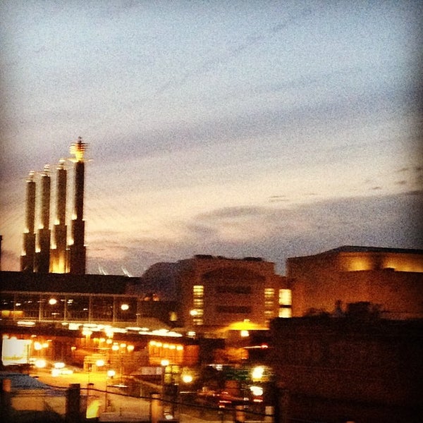 The Terrace on Grand 3 tips from 424 visitors