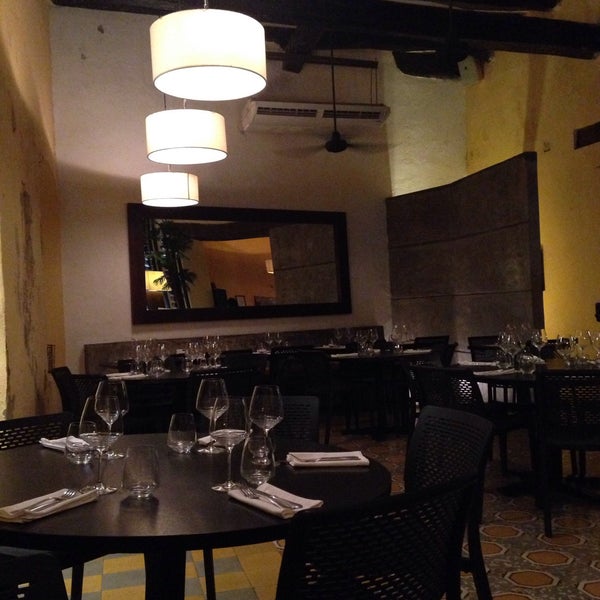Das Foto wurde bei Restaurante Salou Cartagena von Saúl P. am 7/14/2015 aufgenommen