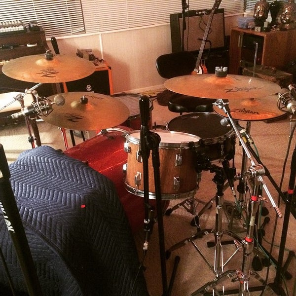 Максим траньков комментатор. Recording key. Свободный 10 красноярск студия звукозаписи. Recording key. Recording key.