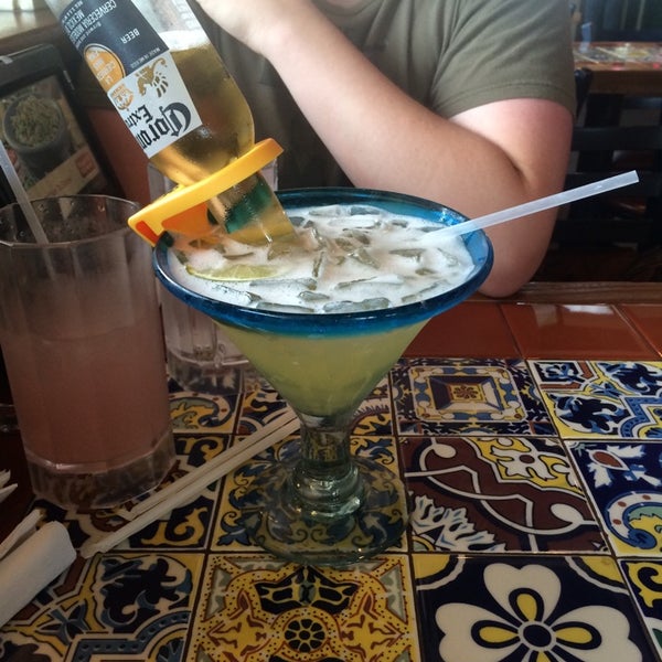 Photo taken at Chili&#39;s Grill &amp; Bar by Brittany K. on 5/26/2014