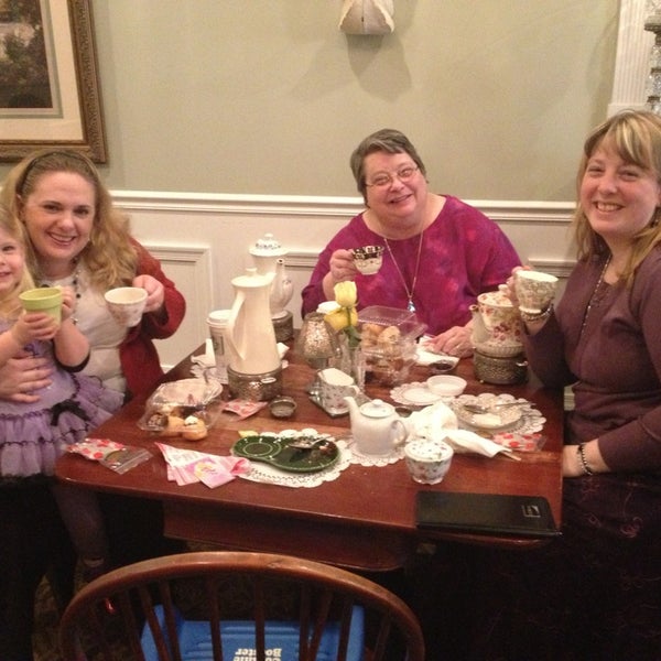 Photos At British Bell Tea Room 890 Peoples Plz