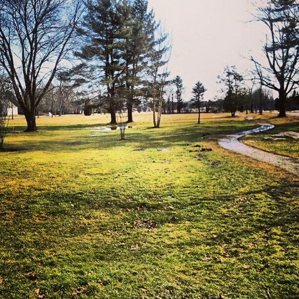Photos at Lebanon Town Green Lebanon, CT