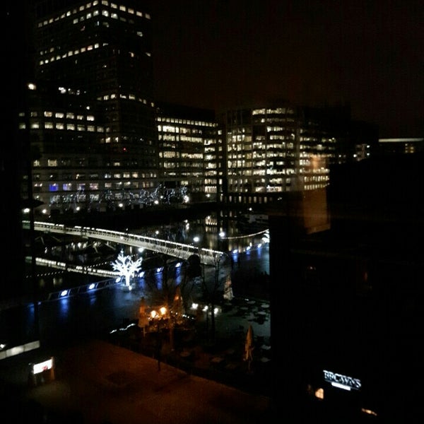 Photo taken at Marriott Executive Apartments London, West India Quay by Joanna T. on 11/26/2015
