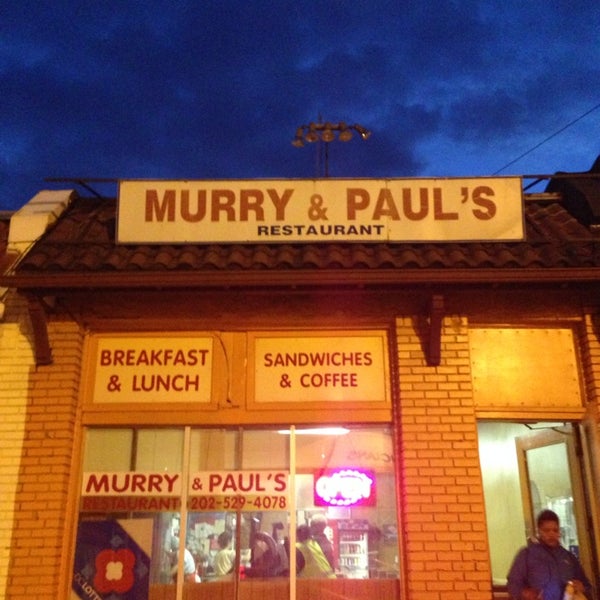 Photo taken at Murry &amp; Paul&#39;s Restaurant by Jamal S. on 10/17/2013