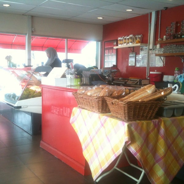 Las Vacas Meat Shop Now Closed 64 Tips