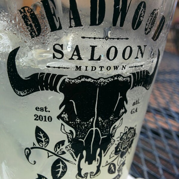 7/29/2014 tarihinde jessica y.ziyaretçi tarafından Deadwood Saloon'de çekilen fotoğraf