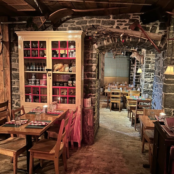 La Bûche Restaurant in VieuxQuébec