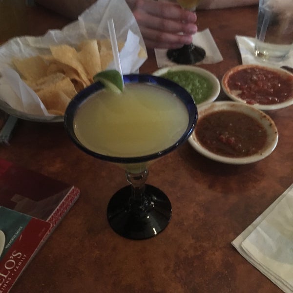 Das Foto wurde bei Abuelo&#39;s Mexican Restaurant von Kirk am 3/2/2018 aufgenommen