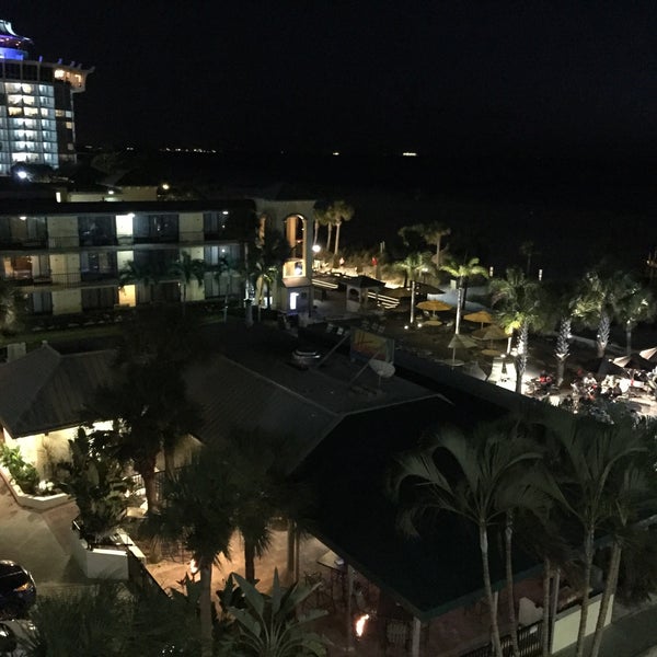 Foto tomada en Sirata Beach Resort  por Mr.Max el 11/26/2015