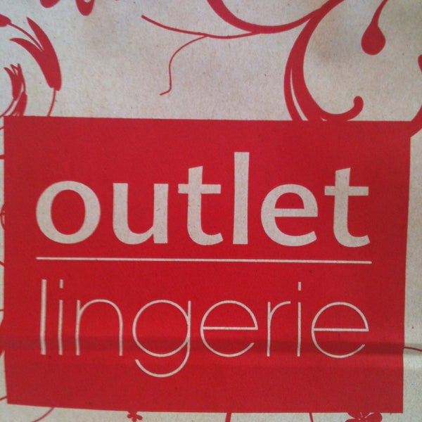 Аутлет белья. Аутлет белья. Магазин кари. Аутлет белья. Магазин интимиссими интерьер.