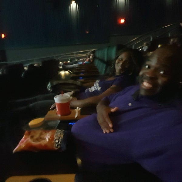 Fotos en Regal UA Snowden Square (Ahora cerrado) Cine en Savage