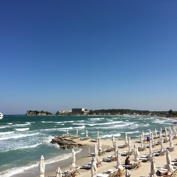 Пляж Черногории sani Beach