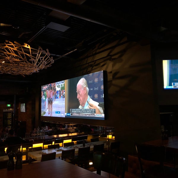 La Cage Restaurant in L'AncienneLorette