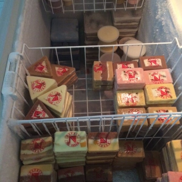 Napoli Ice Cream N Cake Surabaya Jawa Timur