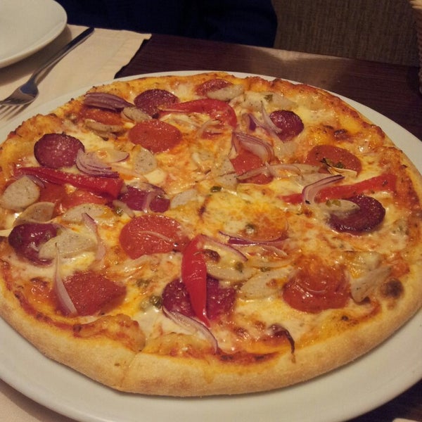 3/8/2013 tarihinde Natasha A.ziyaretçi tarafından Restaurant Prego'de çekilen fotoğraf