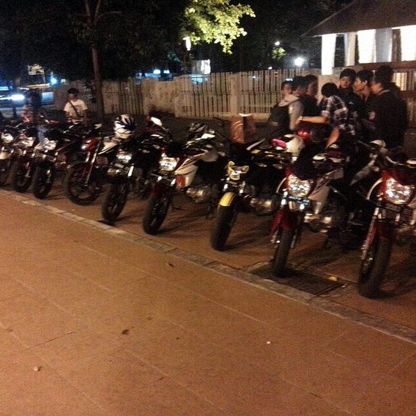 Photos At Taman Mayangkara Surabaya Jawa Timur