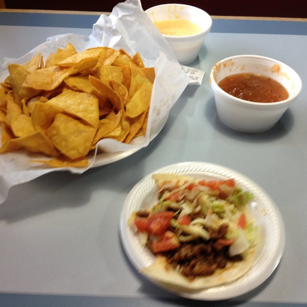 El Paisa Mexican Restaurant in Bedford