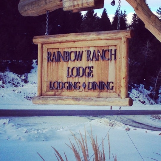 Photo taken at Rainbow Ranch Lodge by Jeannette C. on 12/30/2012
