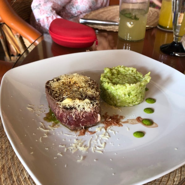 Das Foto wurde bei Gusto Cuernavaca Hotel&amp;Restaurante von David G. am 2/9/2019 aufgenommen