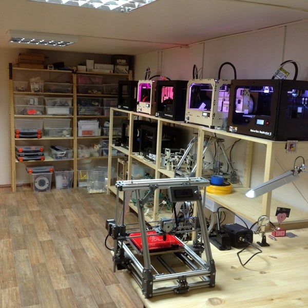 Интерьер в стиле научной лаборатории. Lab 3d model. Школьная лаборатория 3д модель. Лаборатория 3. Планировка химической лаборатории.