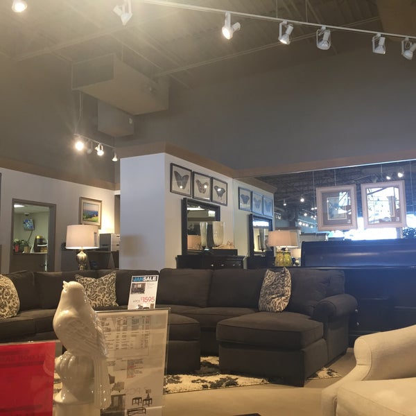 Rooms To Go Furniture Store 1 Tip From 100 Visitors