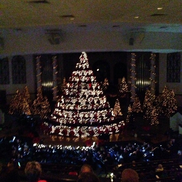 First Baptist Church Corsicana Living Christmas Tree 2022 Photos At First Baptist Church Of Sevierville - Sevierville, Tn