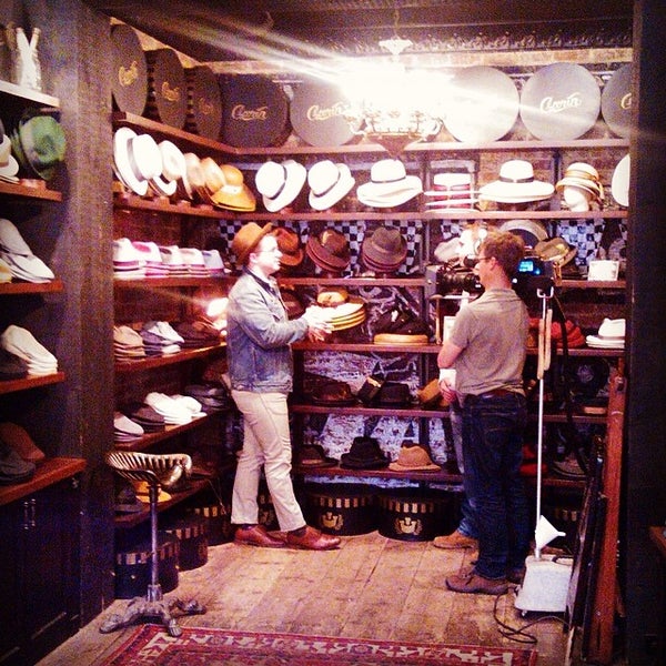 3/5/2014にGarrett H.がGoorin Bros. Hat Shop - West Villageで撮った写真