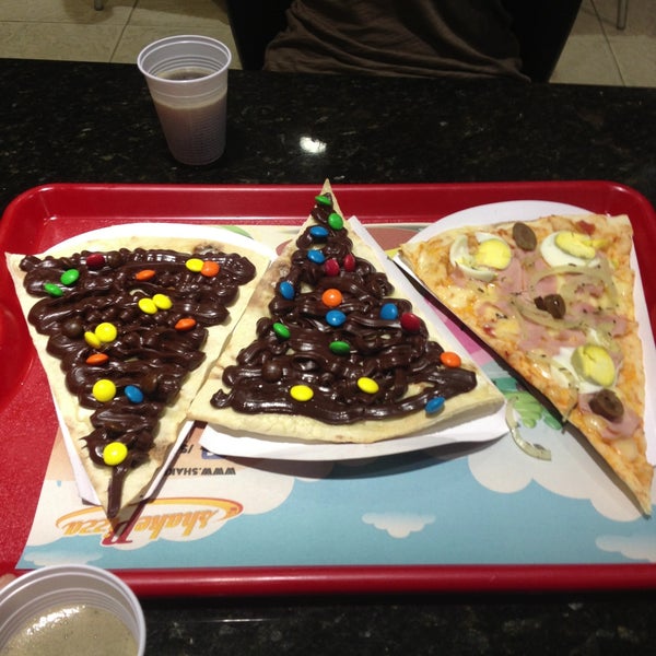 4/28/2013 tarihinde Beatriz P.ziyaretçi tarafından Shake Pizza'de çekilen fotoğraf