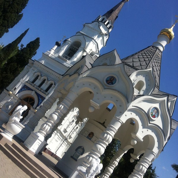 Центральный собор города Сочи