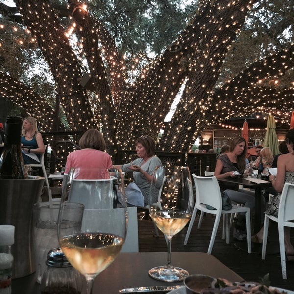Photo taken at The Grove Wine Bar &amp; Kitchen - West Lake by Mijung P. on 9/25/2015