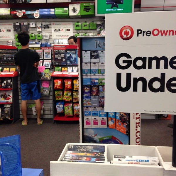 GameStop (Now Closed) Huntington Beach, CA