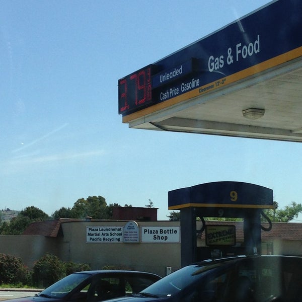 Freedom Gas (Now Closed) San Leandro, CA