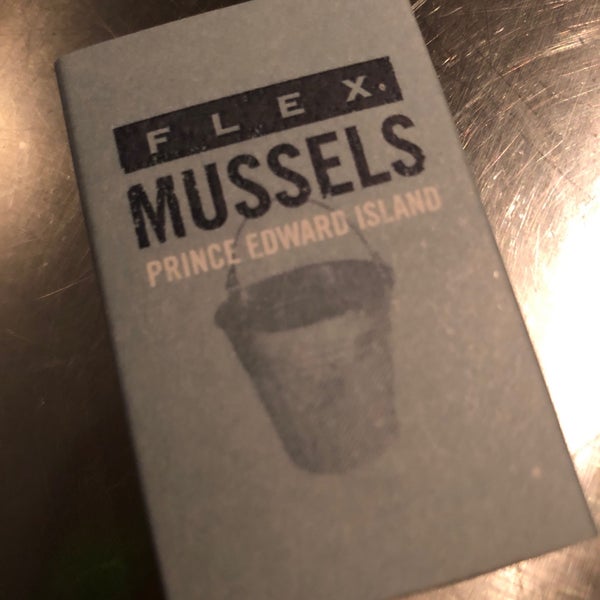 Foto tirada no(a) Flex Mussels por Kim M. em 5/18/2018