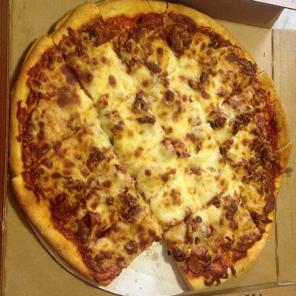 Photos at Chicago's Pizza and Pasta Pizza Place in Chicago