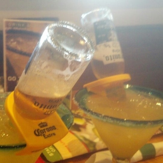 Photo taken at Chili&#39;s Grill &amp; Bar by Paul H. on 6/15/2014