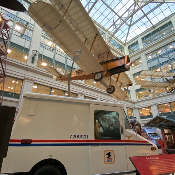 Photo taken at Smithsonian Institution National Postal Museum by Pietro M. on 11/16/2019