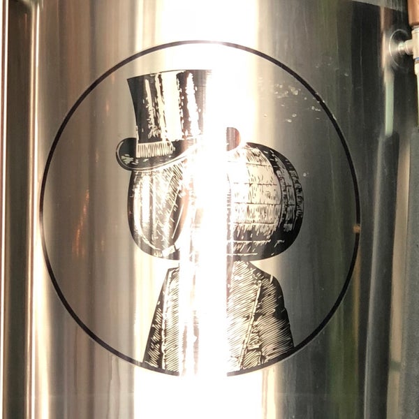 Photo taken at Barrel Head Brewhouse by Ben Z. on 8/25/2018