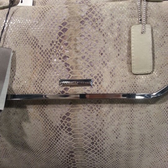 Introducir 37+ imagen armani exchange houston premium outlets Abzlocal.mx