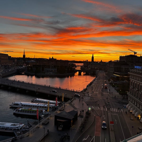 Foto tomada en Grand Hôtel Stockholm  por Herb Jackson Jr. el 10/19/2022