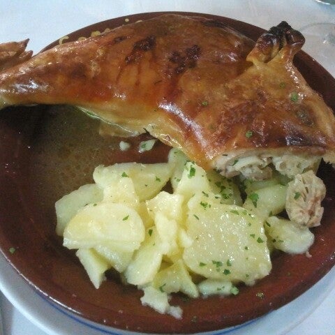 Photo taken at Mesón Restaurante  El Segoviano by Ruben C. on 6/15/2013