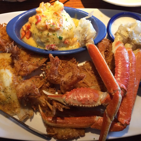 Foto tomada en Red Lobster  por Autumn H. el 2/20/2014