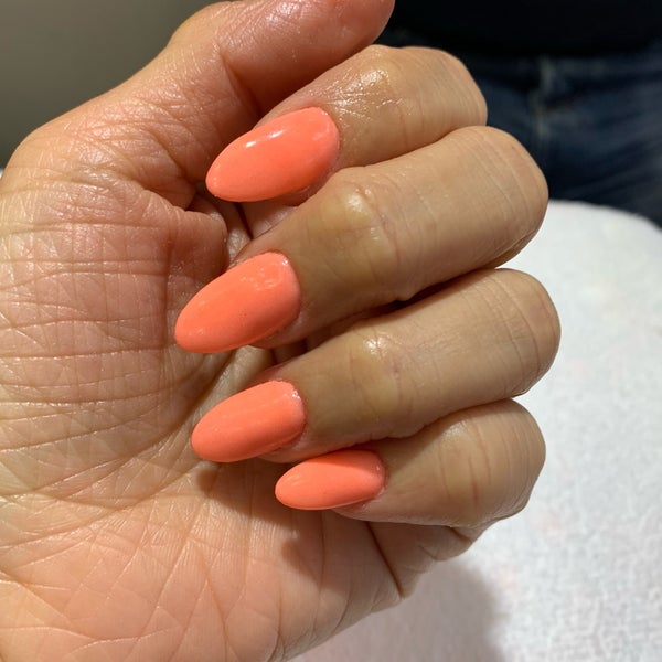 California nails outlet