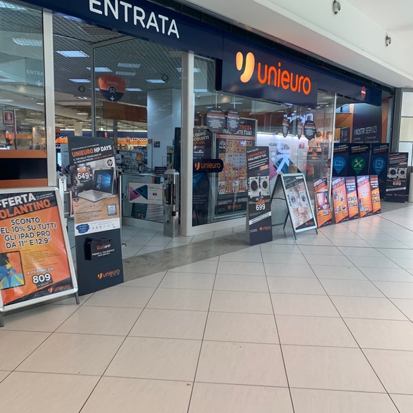 Photos At Unieuro San Giuliano Milanese Lombardia